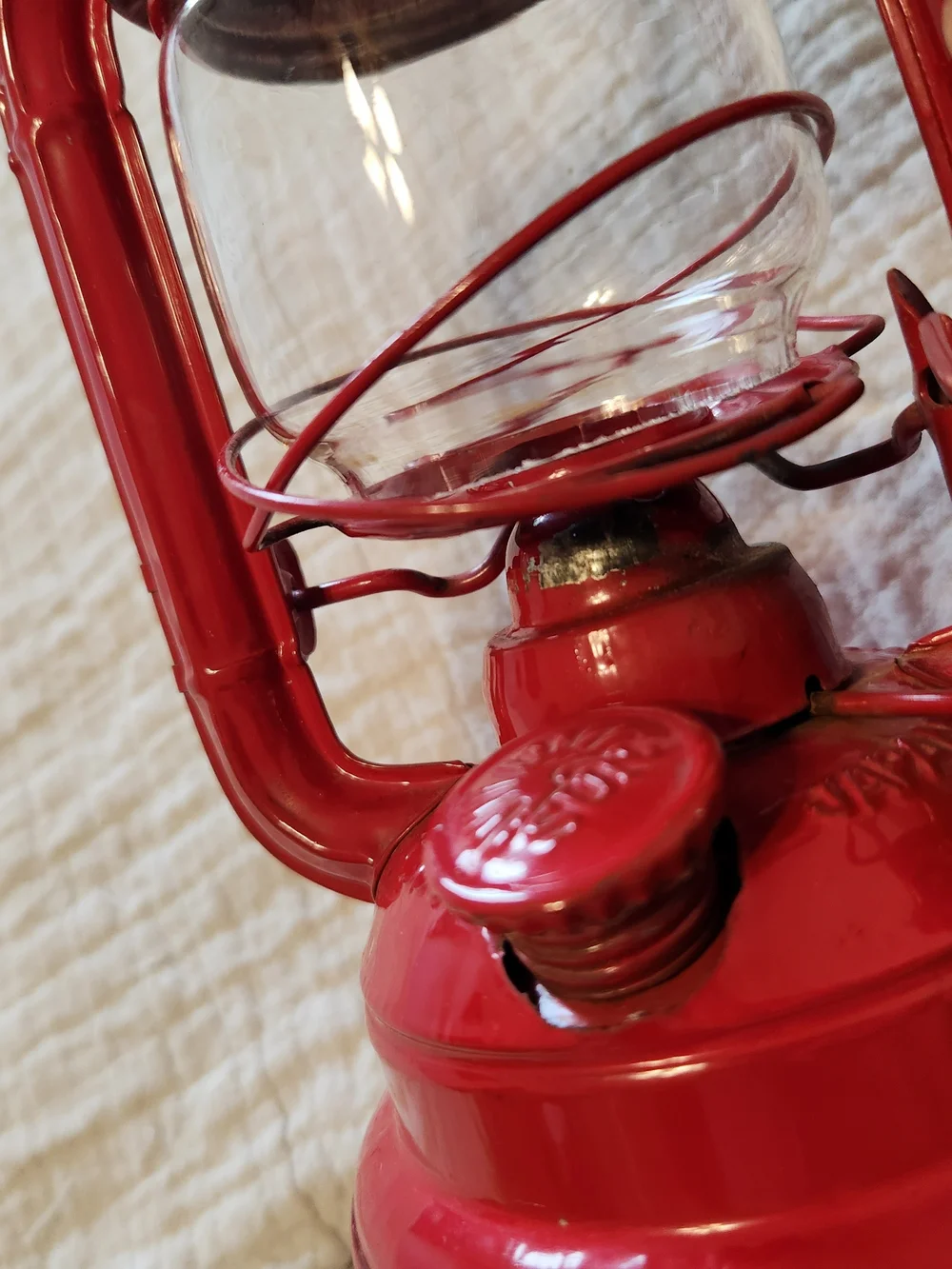 N/A classic red
